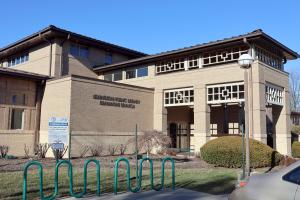 Beaumont Branch - Entrance