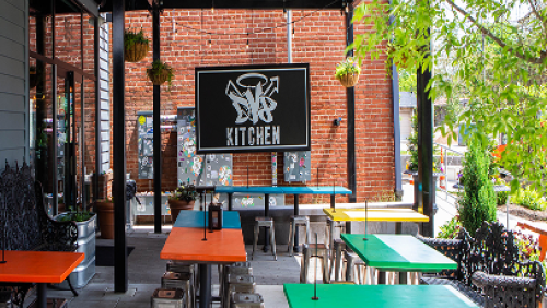 DV8 Kitchen